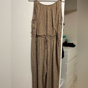 Brand new jumpsuit leopard print